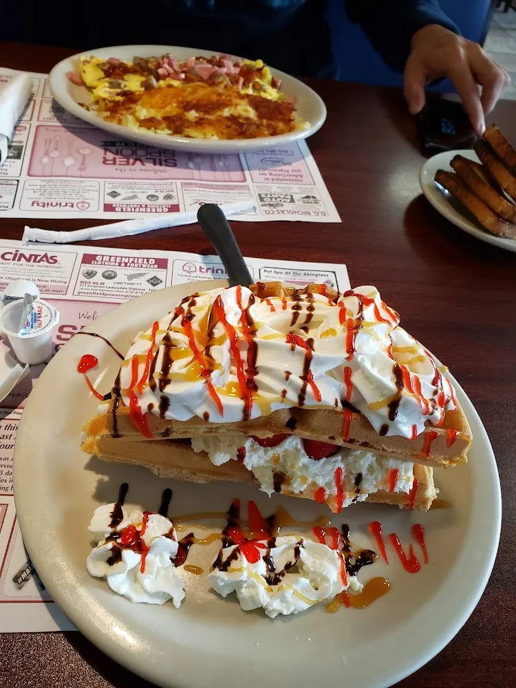 Waffle with Strawberries and Cream